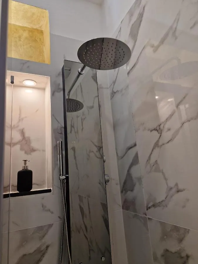 N&Ghomesweethome Van Gogh Elegante E Confortevole Casa Vacanze Mediolan