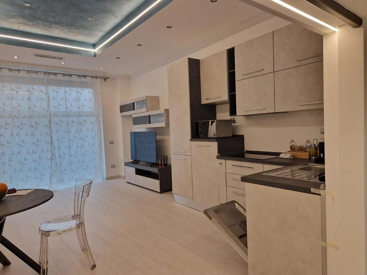 N&Ghomesweethome Van Gogh Elegante E Confortevole Casa Vacanze Milan Apartment