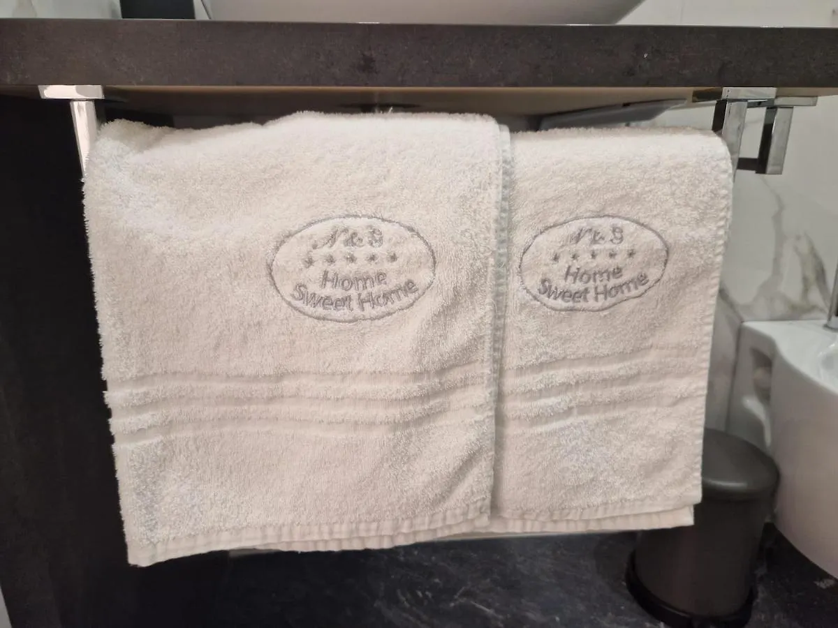 N&Ghomesweethome Van Gogh Elegante E Confortevole Casa Vacanze Milan