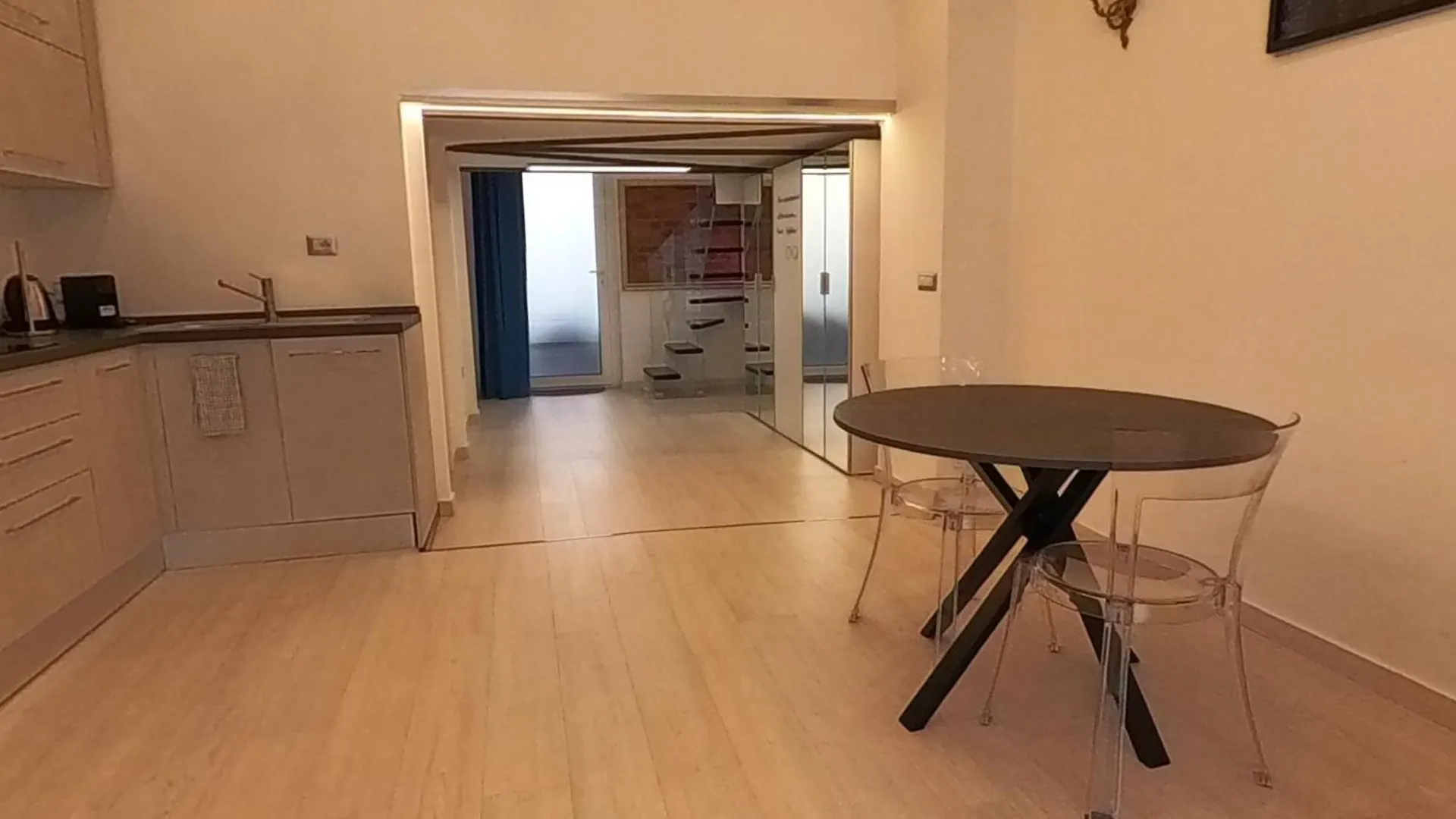 N&Ghomesweethome Van Gogh Elegante E Confortevole Casa Vacanze Milan 0*,