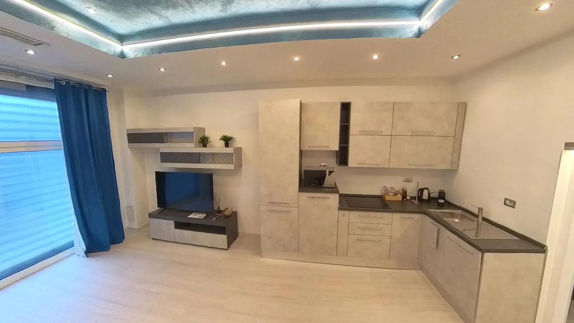 Apartment N&Ghomesweethome Van Gogh Elegante E Confortevole Casa Vacanze Milan Italy