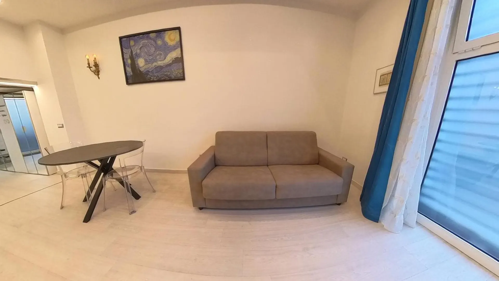 N&Ghomesweethome Van Gogh Elegante E Confortevole Casa Vacanze Milan